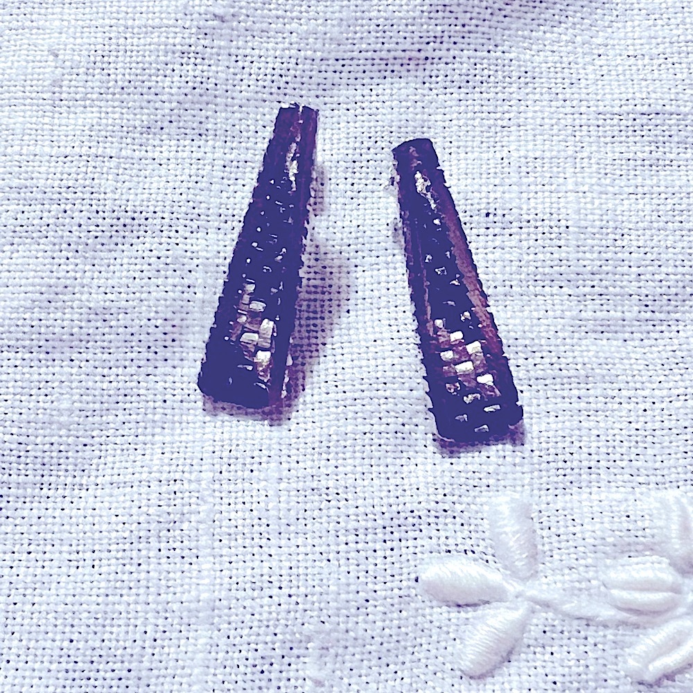 Vintage Snakeskin silver tone earrings pierced boho